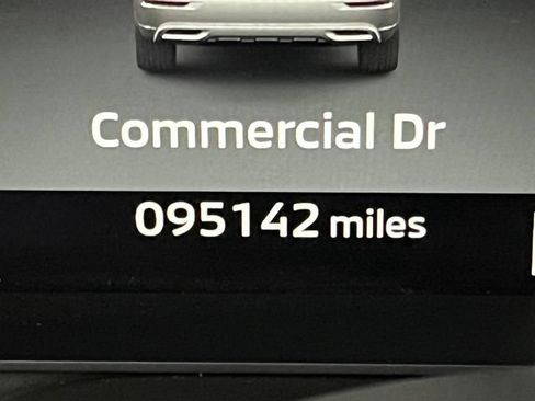 Used 2022 Mitsubishi Outlander SEL AWD/4WD image 22