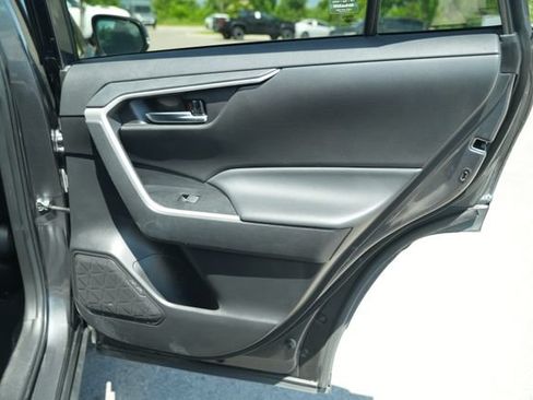 Used 2024 Toyota RAV4 XLE FWD image 23