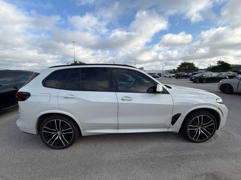 Used 2026 BMW X5 sDrive40i w/ M Sport Package RWD image 3
