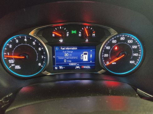 Used 2021 Chevrolet Equinox LT AWD/4WD image 23