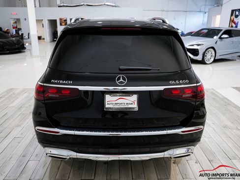 Used 2024 Mercedes-Benz Maybach GLS 600 4MATIC image 19