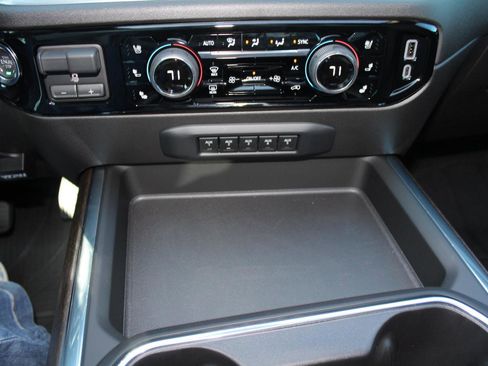 Used 2026 Chevrolet Silverado 3500 High Country w/ High Country Premium Package image 75