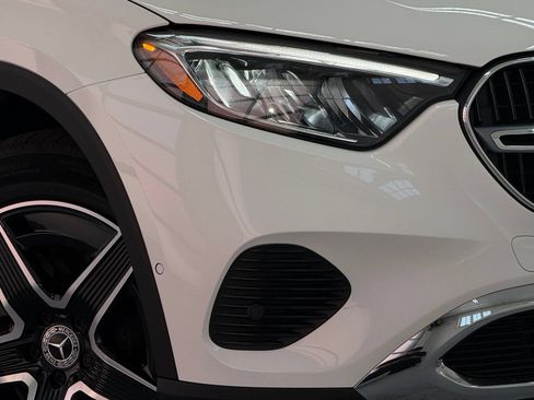 New 2026 Mercedes-Benz GLC 300 image 10