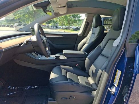Used 2023 Tesla Model Y Long Range AWD/4WD image 15