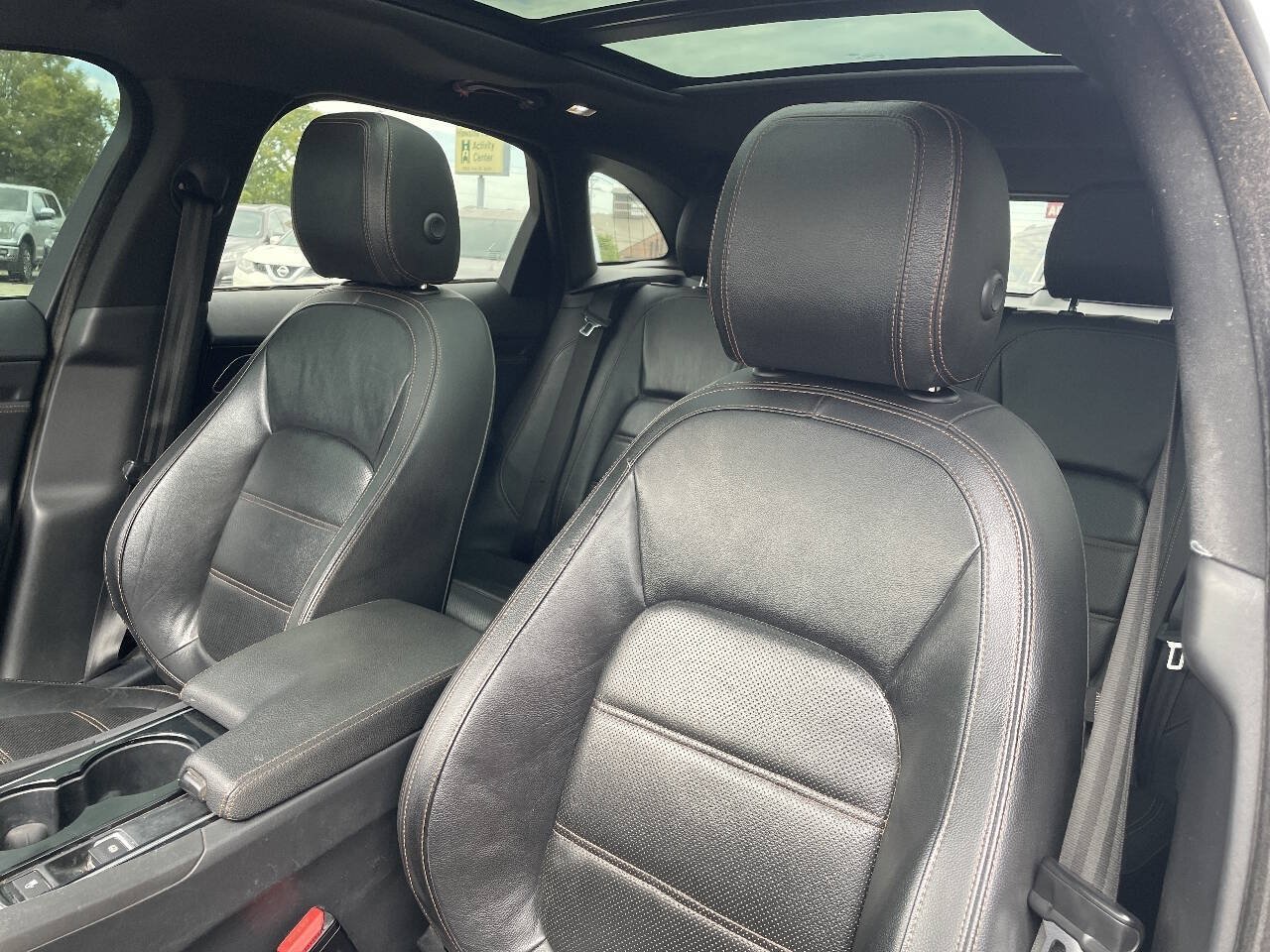 Used 2017 Jaguar F-PACE Prestige AWD/4WD image 21