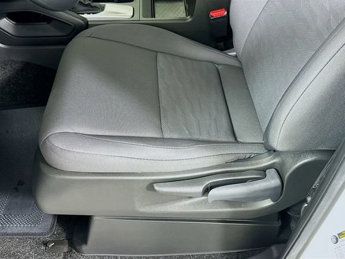 Used 2025 Nissan Frontier S RWD image 19