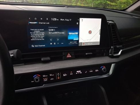 Used 2023 Kia Sportage X-Line w/ X-Line Premium Package AWD/4WD image 16