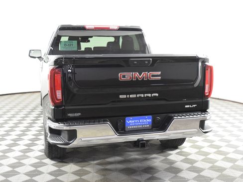 Used 2025 GMC Sierra 1500 SLT image 7