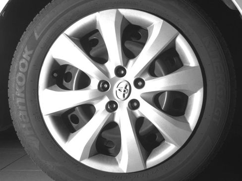 Used 2023 Toyota Corolla LE image 17