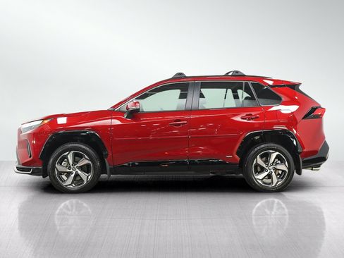 Used 2025 Toyota RAV4 SE w/ Weather & Moonroof Package AWD/4WD image 2