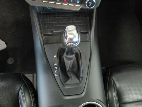 Used 2024 Ford Mustang Premium image 34