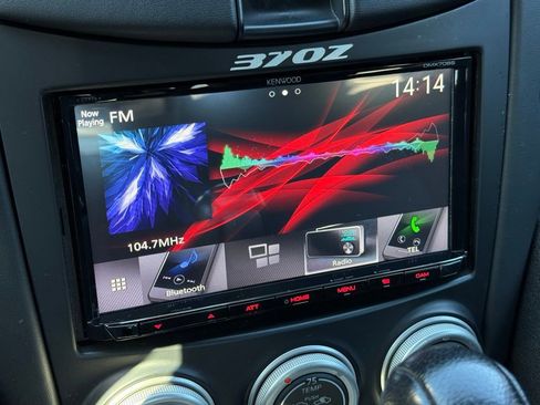 Used 2009 Nissan 370Z Touring w/ Aerodynamics Pkg image 23