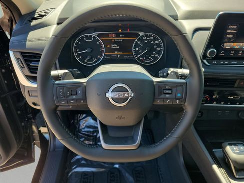 New 2026 Nissan Rogue SV FWD image 24