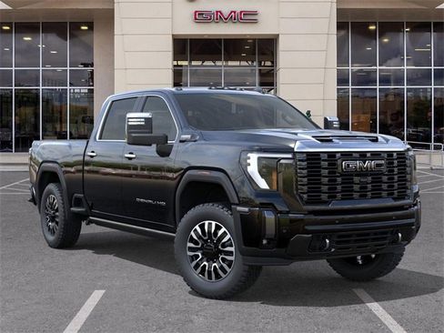 New 2026 GMC Sierra 2500 Denali Ultimate w/ LPO, Black Badging Package image 7
