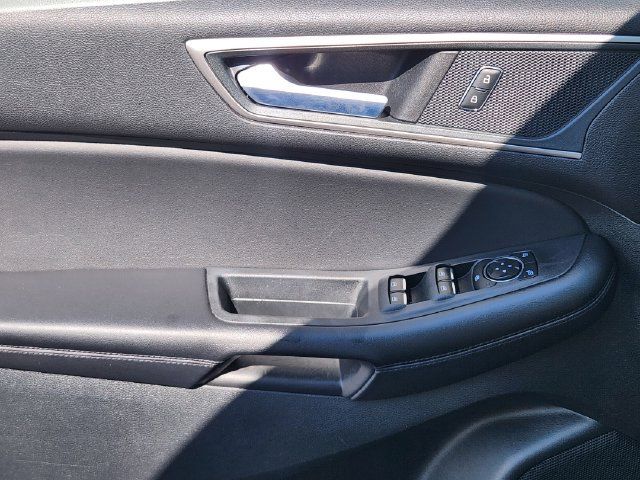 Used 2024 Ford Edge SEL AWD/4WD image 24