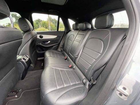 Used 2022 Mercedes-Benz GLC 300 4MATIC w/ AMG Line image 13