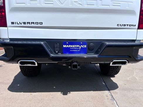 New 2026 Chevrolet Silverado 1500 Custom Trail Boss AWD/4WD image 10
