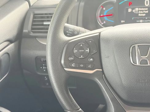 Used 2019 Honda Pilot EX image 32