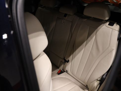 Used 2014 BMW X5 xDrive50i image 41