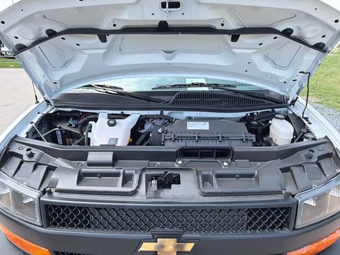 New 2025 Chevrolet Express 2500 w/ Driver Convenience Package image 6