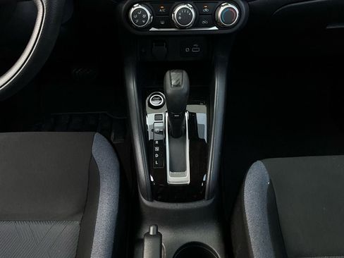 Used 2025 Nissan Versa SV w/ Trunk Package image 14