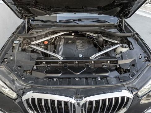 Used 2021 BMW X5 sDrive40i w/ Premium Package RWD image 16