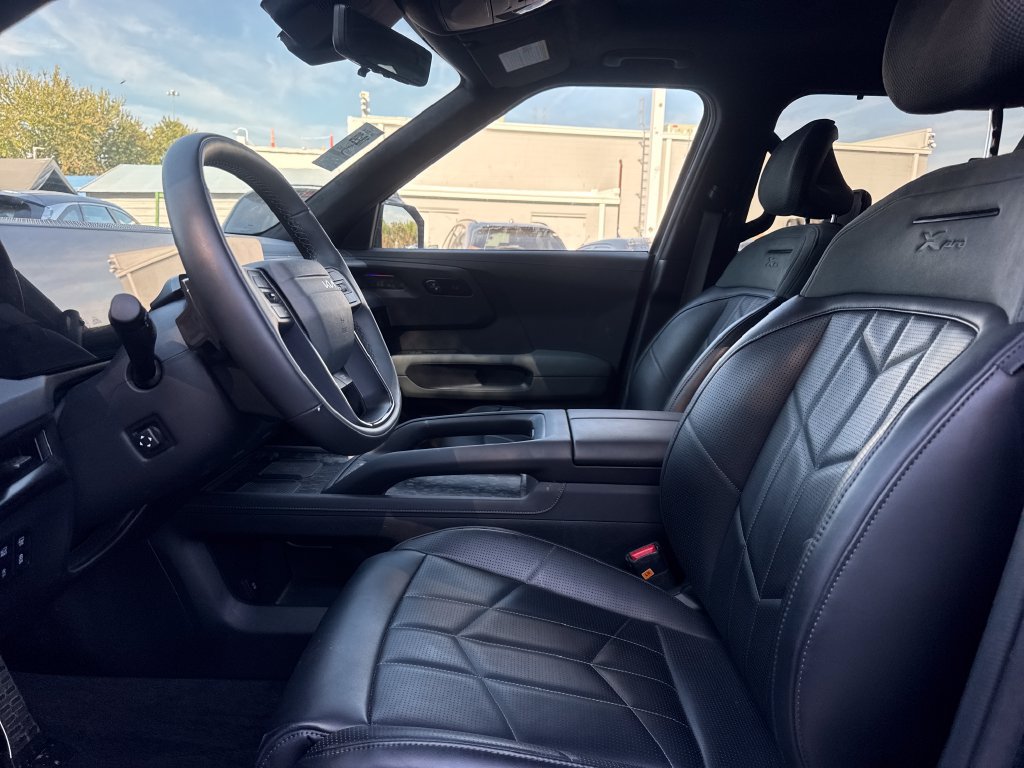 Used 2027 Kia Telluride SX Prestige X-Pro AWD/4WD image 14