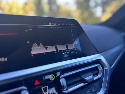 Certified 2022 BMW M340i image 17