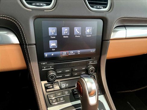 Used 2023 Porsche 718 Boxster S w/ Sport Chrono Package image 18