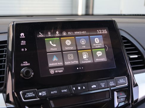 Used 2019 Honda Odyssey EX-L image 24