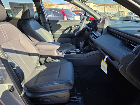 New 2026 Subaru Outback Touring XT image 10