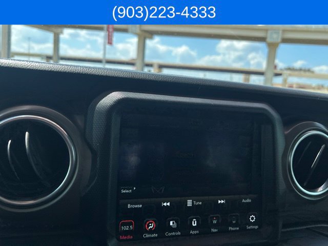Used 2020 Jeep Gladiator Rubicon AWD/4WD image 21