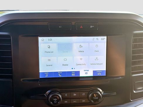 Used 2023 Ford F150 XLT image 27