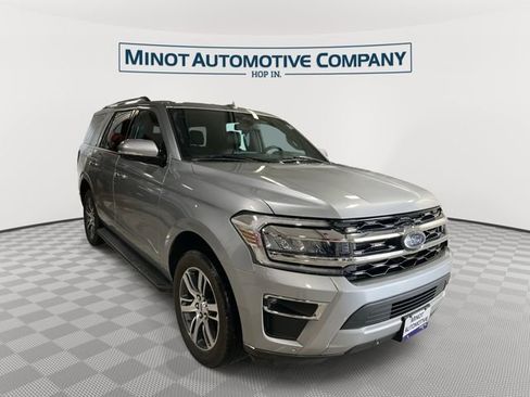 Used 2024 Ford Expedition Limited AWD/4WD image 1