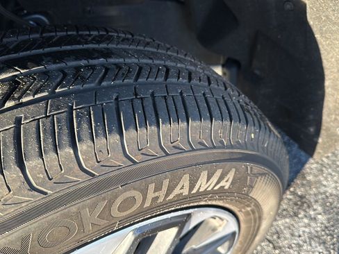 Used 2024 Toyota Tundra Limited image 36