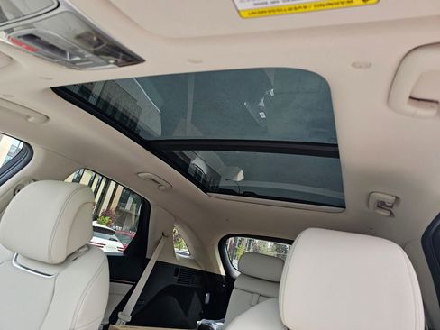 New 2026 Genesis GV70 2.5T Advanced image 10