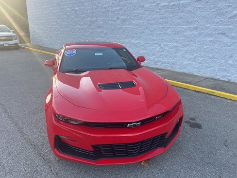 Used 2020 Chevrolet Camaro SS image 5