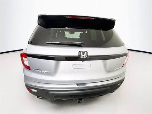 Used 2021 Honda Passport Elite image 6