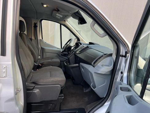 Used 2016 Ford Transit 350 XLT image 6
