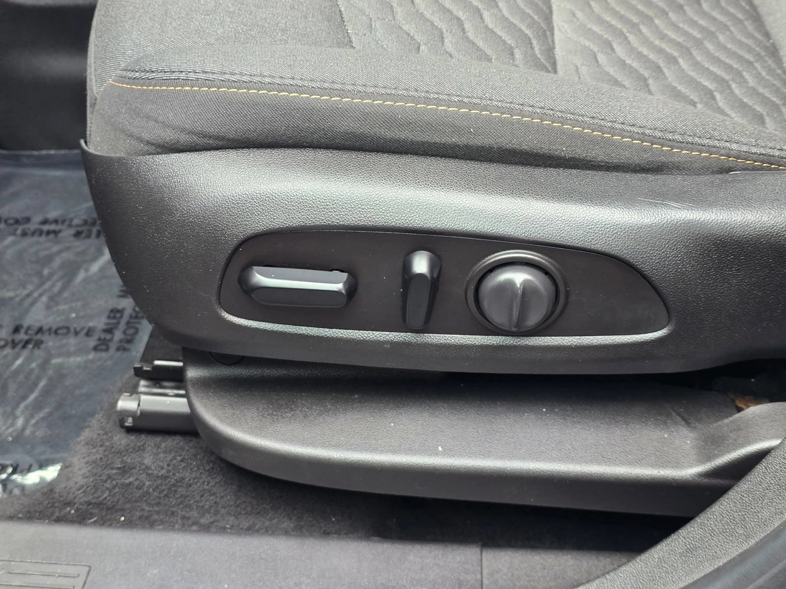Used 2019 Chevrolet Equinox LT AWD/4WD image 18