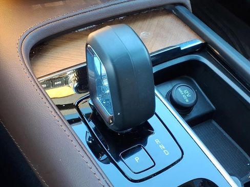 Certified 2023 Volvo XC90 B6 Plus w/ Protection Package Premier image 26