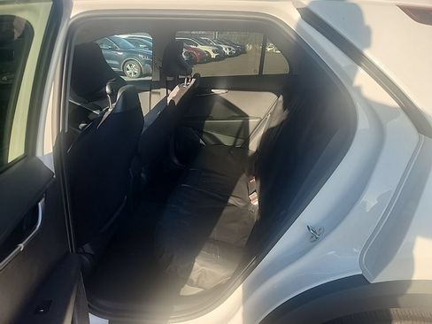 Certified 2024 Kia Niro LX FWD image 20