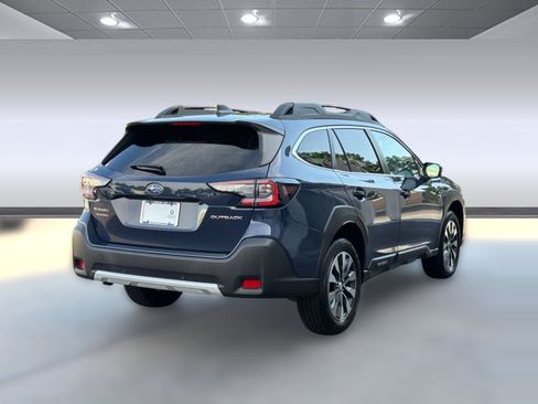 Used 2024 Subaru Outback Limited AWD/4WD image 9