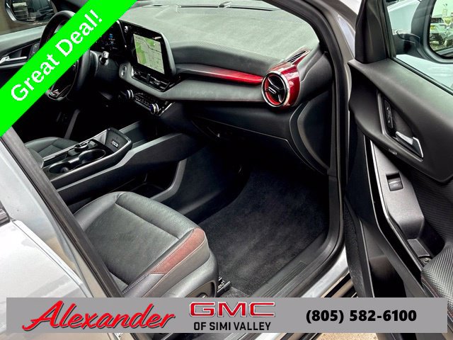 Used 2025 Chevrolet Equinox RS w/ Safety and Technology Package FWD image 28
