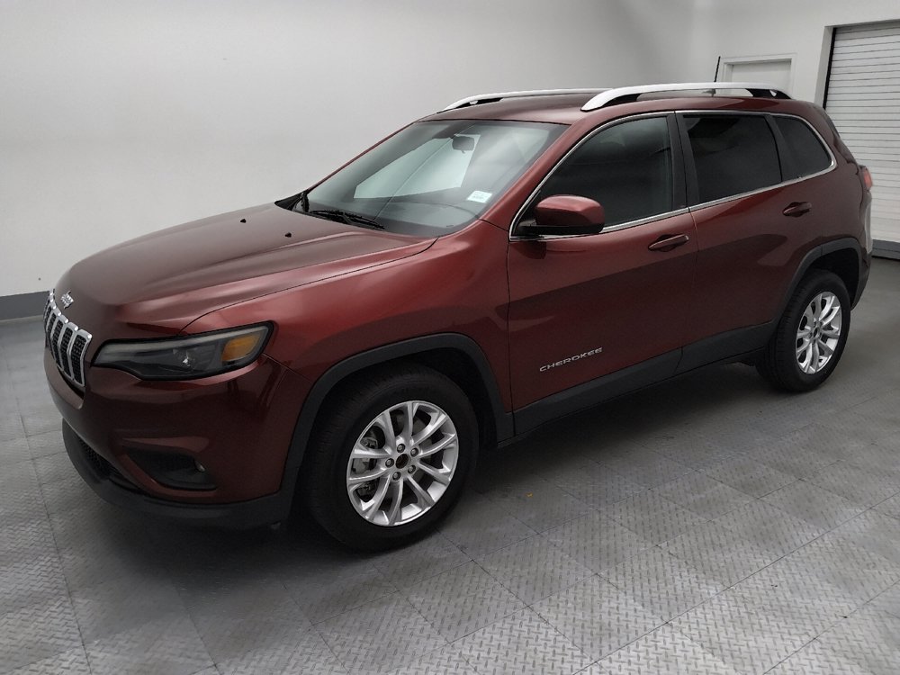Used 2019 Jeep Cherokee Latitude w/ Popular Appearance Group FWD image 3