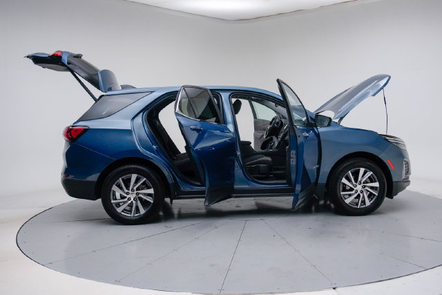 Used 2024 Chevrolet Equinox LT FWD image 15