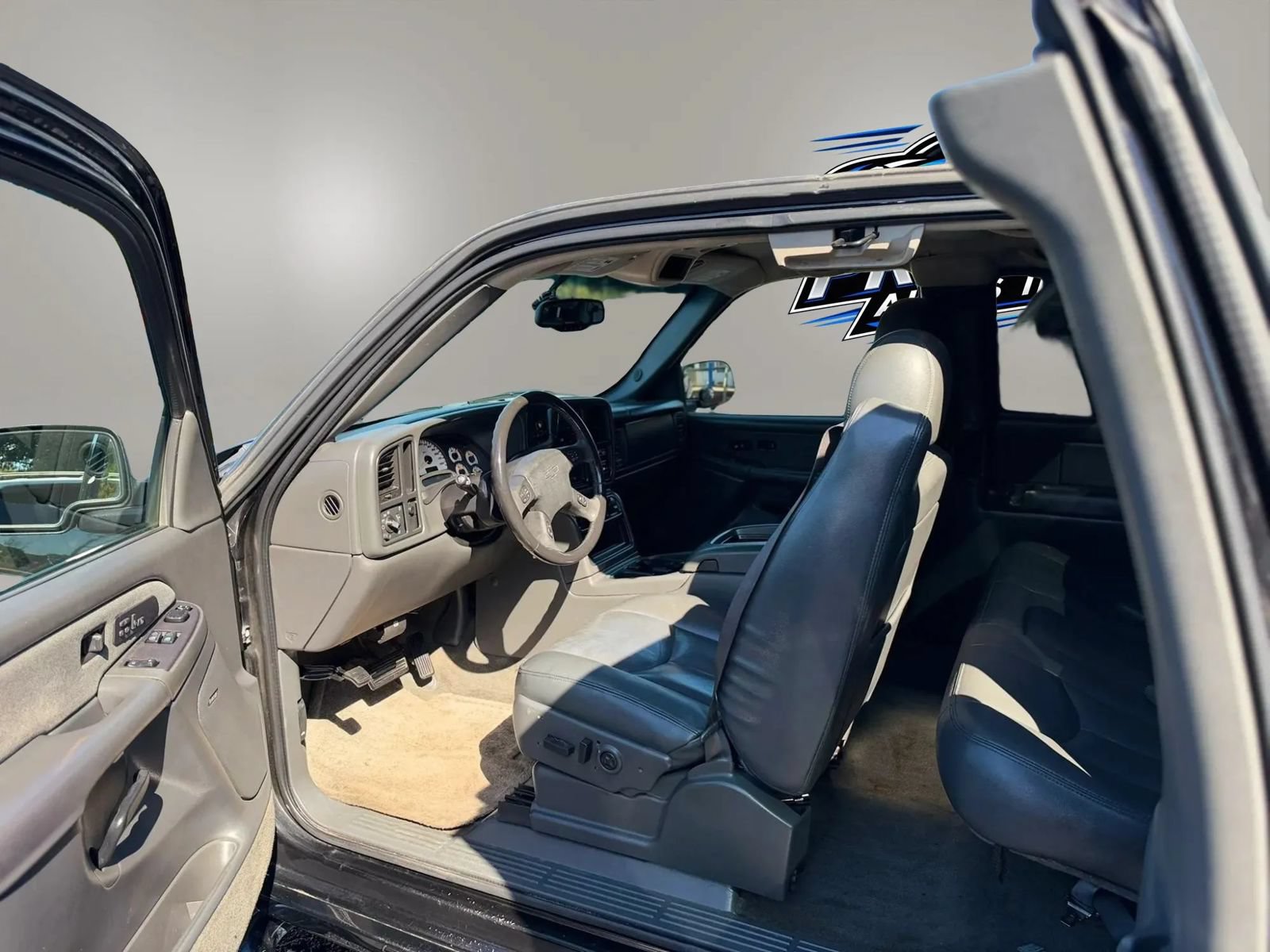 Used 2003 Chevrolet Silverado 1500 SS AWD/4WD image 13