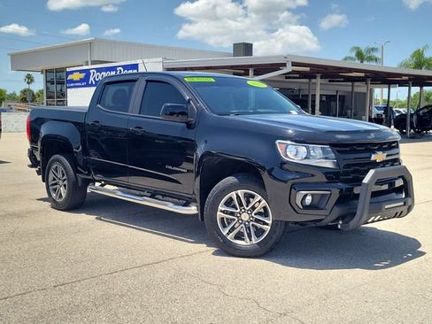 Used 2022 Chevrolet Colorado LT w/ Luxury Package RWD image 1
