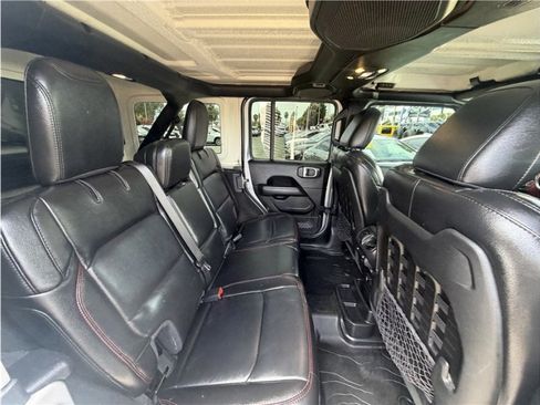 Used 2020 Jeep Wrangler Unlimited Rubicon AWD/4WD image 31