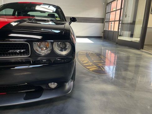 Used 2012 Dodge Challenger SRT8 RWD image 4